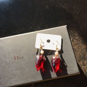 Heart shape pendant earrings